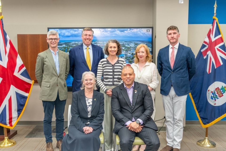 Governor Jane Owen and Premier Hon. André Ebanks along with visiting UK Parliamentarians Dr. Al Pinkerton MP, Lord Brady of Altrincham, Sarah Champion MP, Baroness Ling of Elderslie and Edward Morello MP.